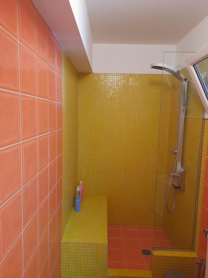 Bright Top Floor Apartment! Zakintos Zewnętrze zdjęcie